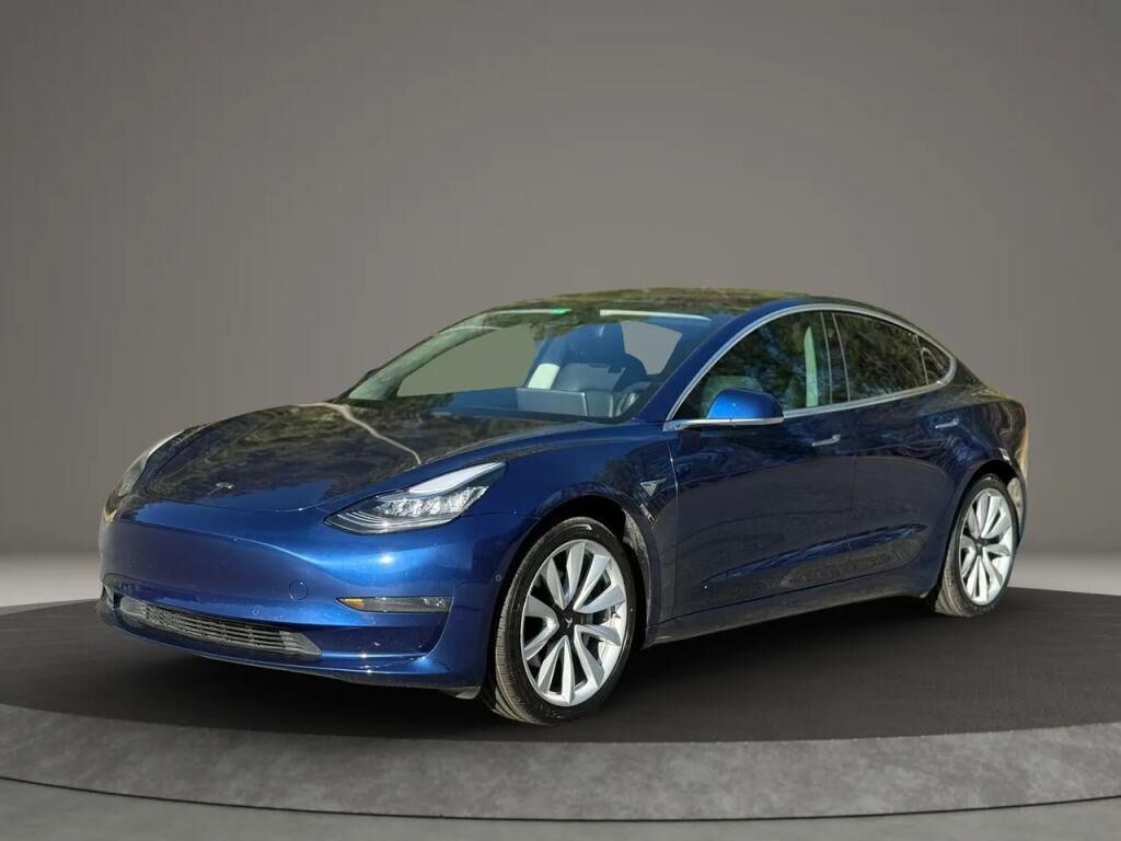 2018 TESLA Model 3