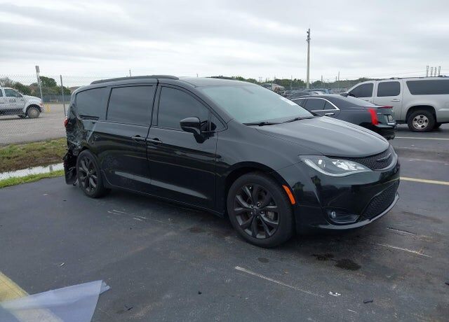 2018 CHRYSLER Pacifica