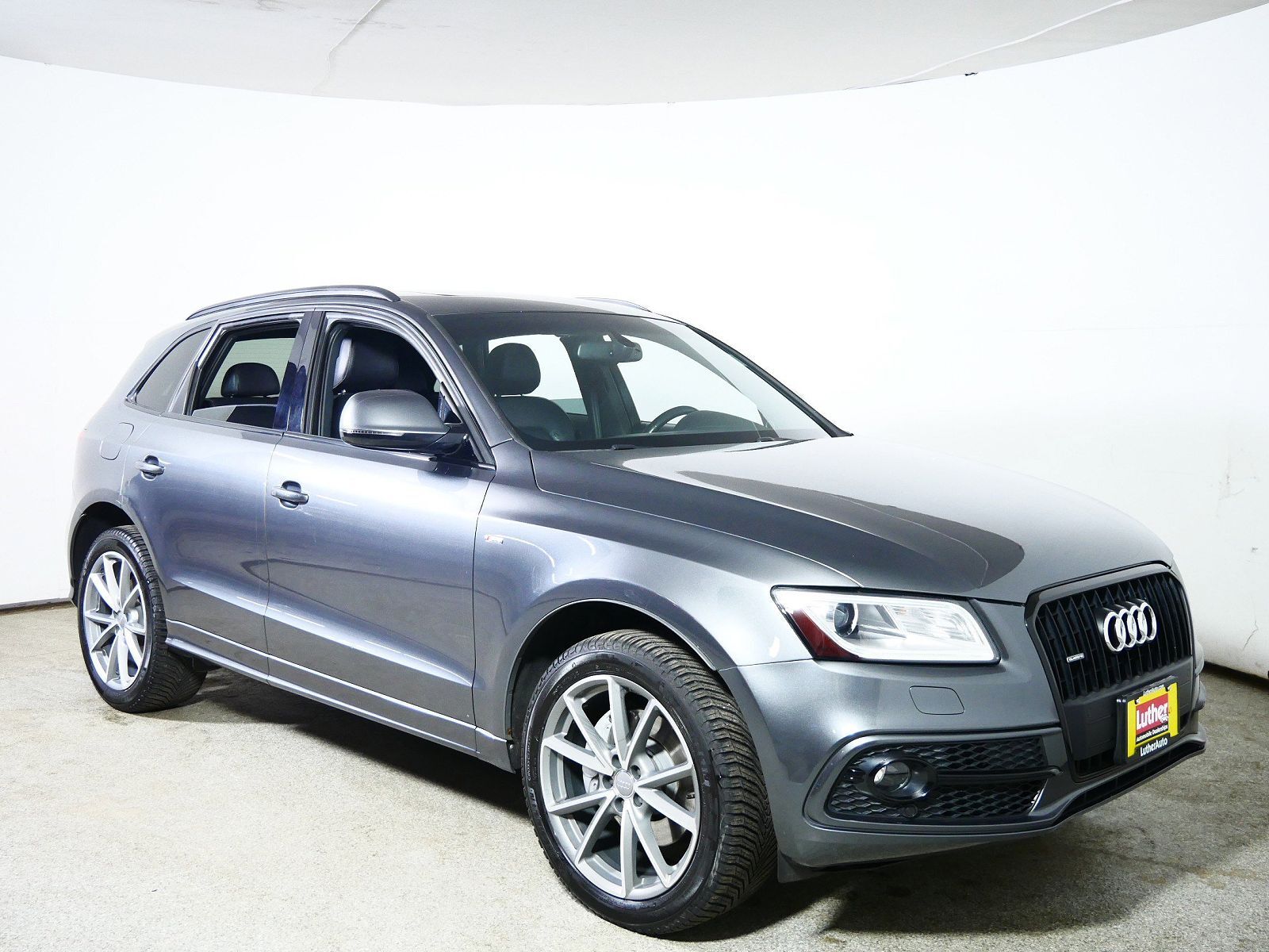 2016 AUDI Q5