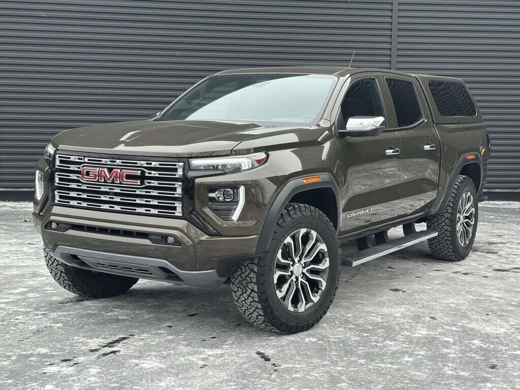 2024 GMC Canyon