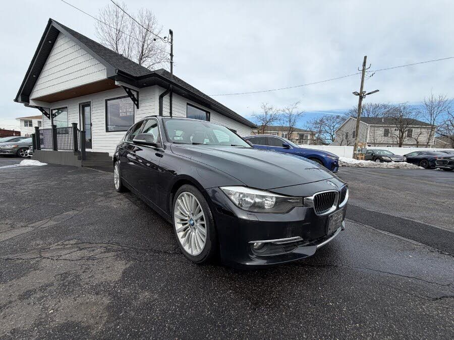 2013 BMW 3 Series