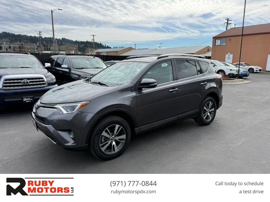 2016 TOYOTA RAV4