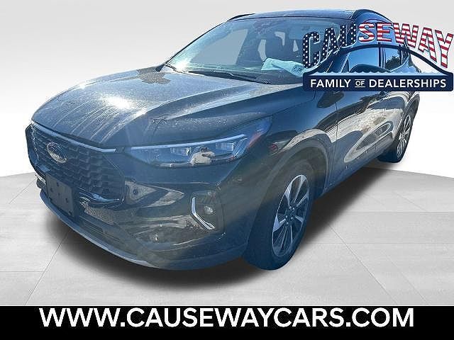 2023 FORD Escape