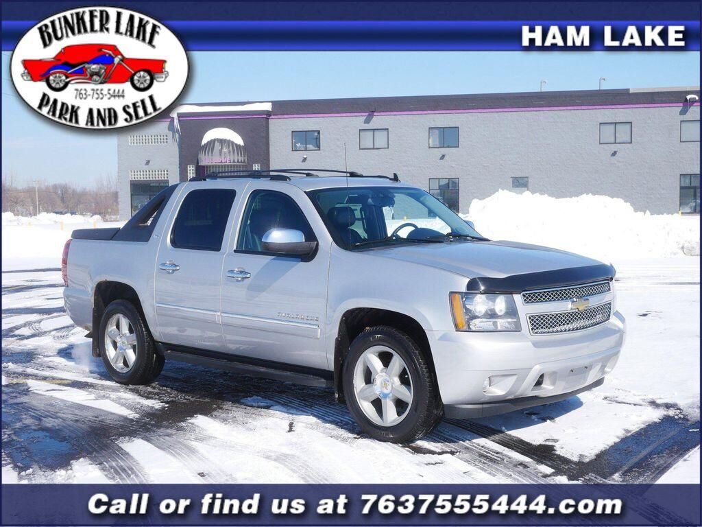 2011 CHEVROLET Avalanche