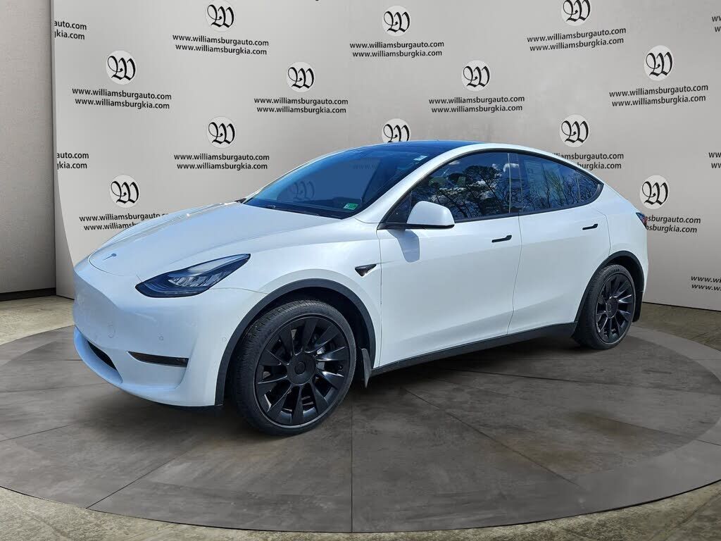 2021 TESLA Model Y