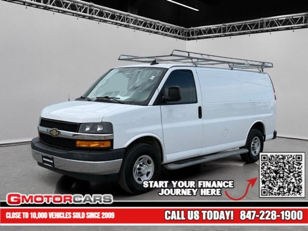 2020 CHEVROLET Express