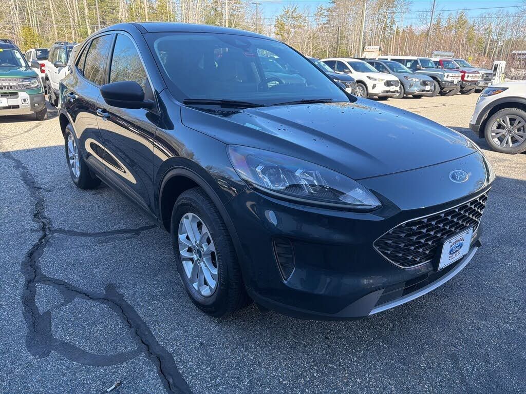 2022 FORD Escape