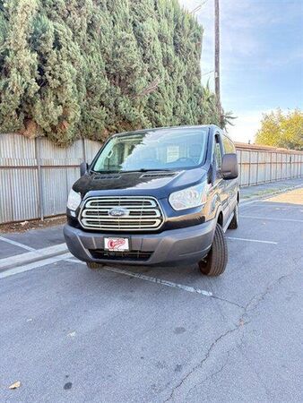 2017 FORD Transit