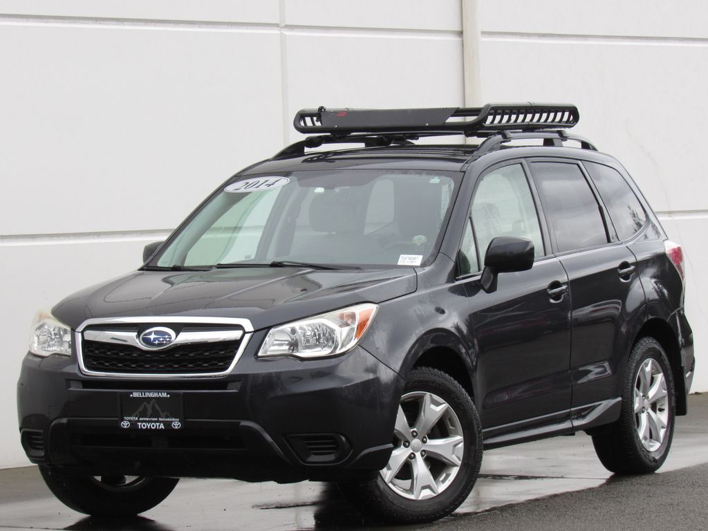2014 SUBARU Forester