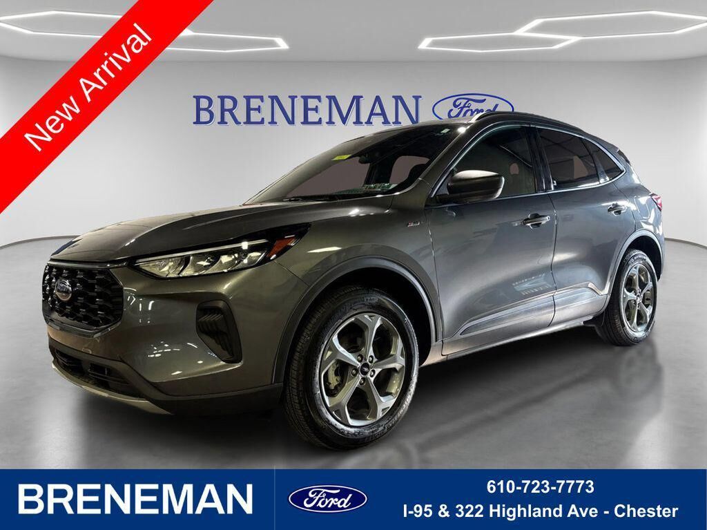 2025 FORD Escape