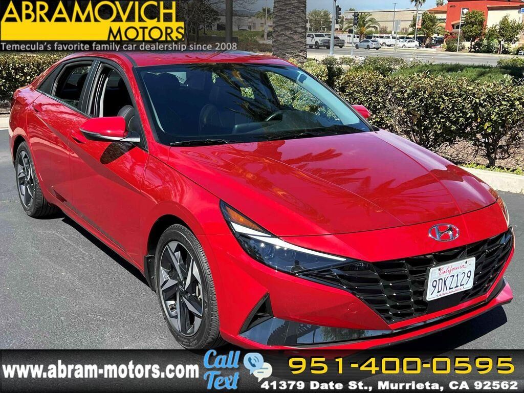 2023 HYUNDAI Elantra