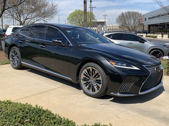 2022 LEXUS LS