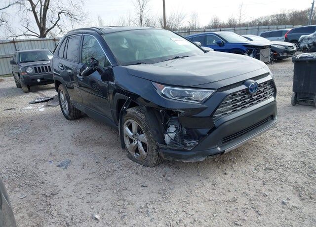 2020 TOYOTA RAV4