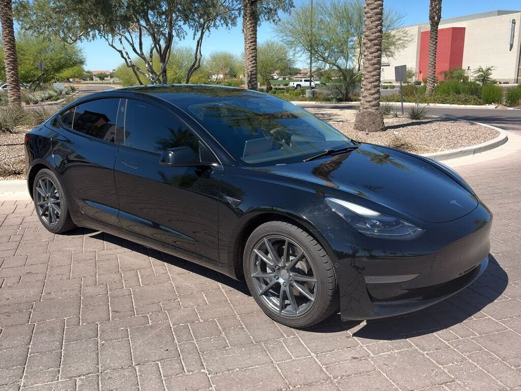 2021 TESLA Model 3