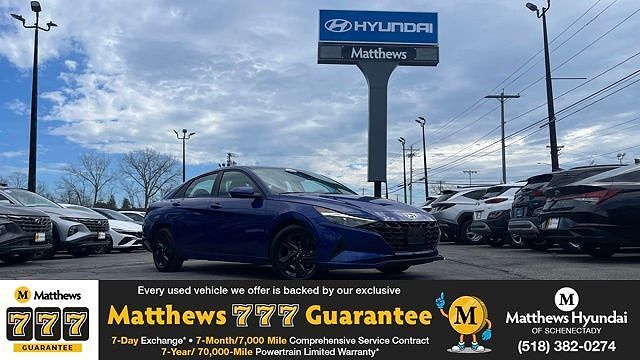 2022 HYUNDAI Elantra