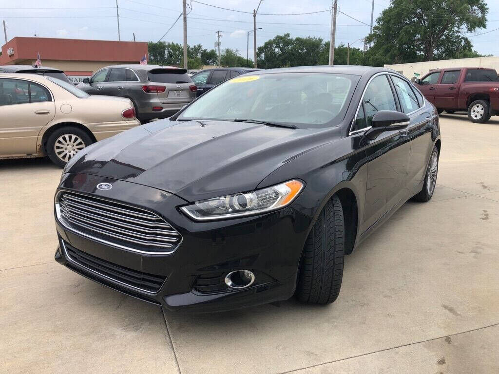 2016 FORD Fusion