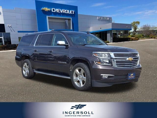 2017 CHEVROLET Suburban