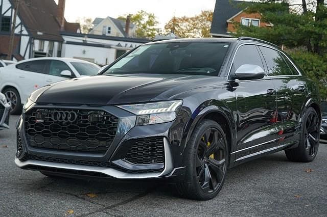 2021 AUDI RS Q8