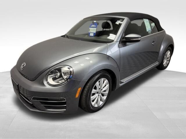 2018 VOLKSWAGEN Beetle