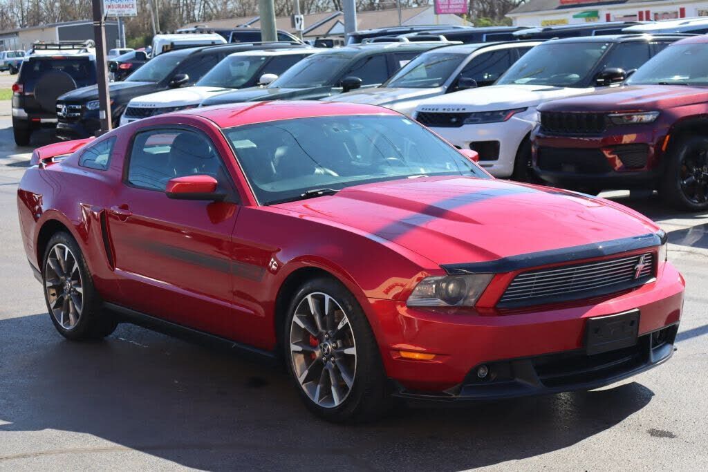 2011 FORD Mustang