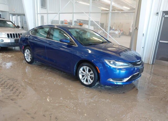 2015 CHRYSLER 200