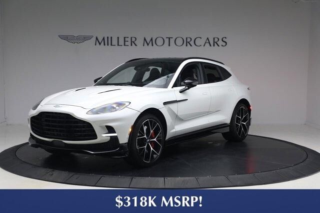 2025 ASTON MARTIN DBX