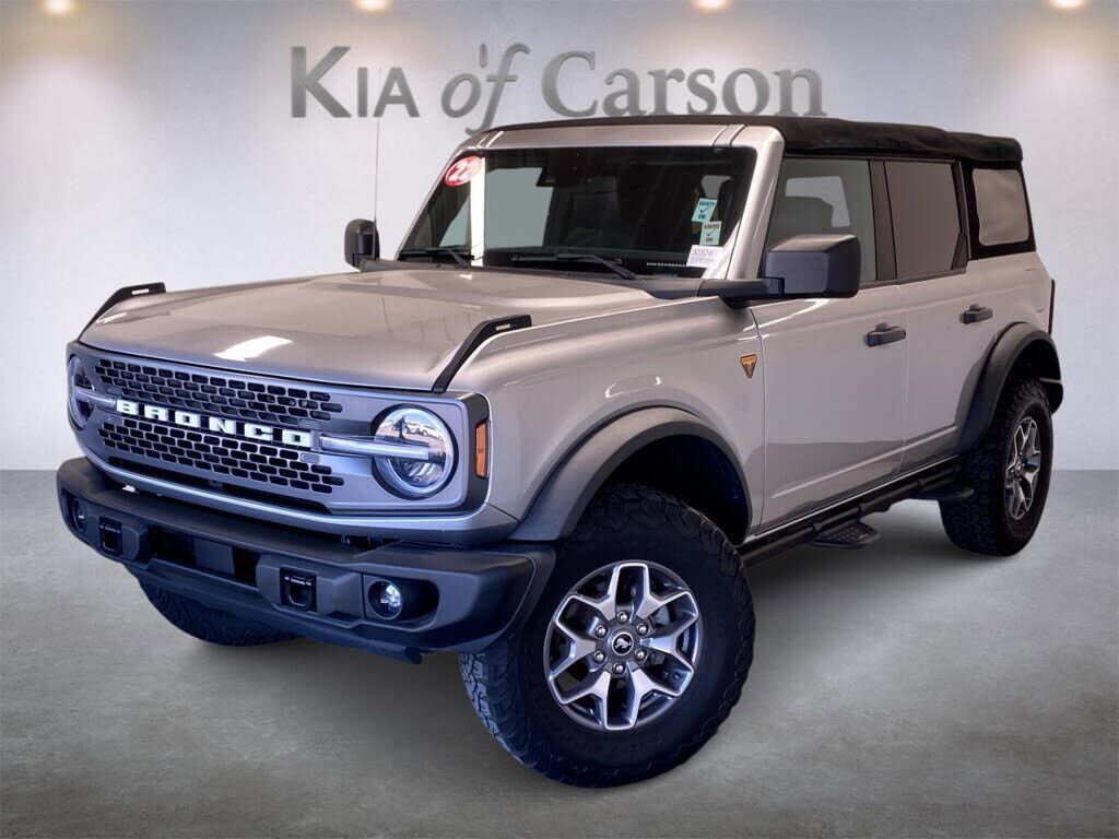 2022 FORD Bronco