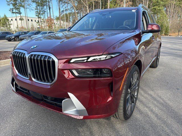 2025 BMW X7