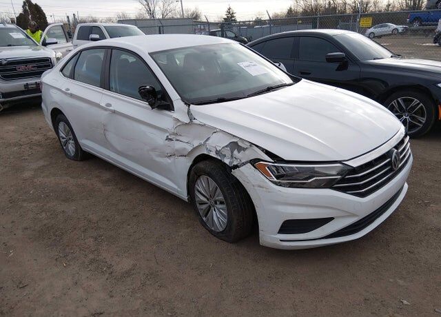2019 VOLKSWAGEN Jetta