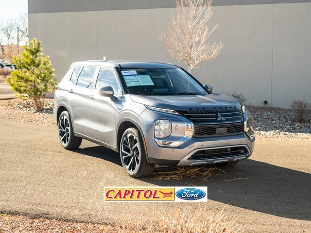 2022 MITSUBISHI Outlander