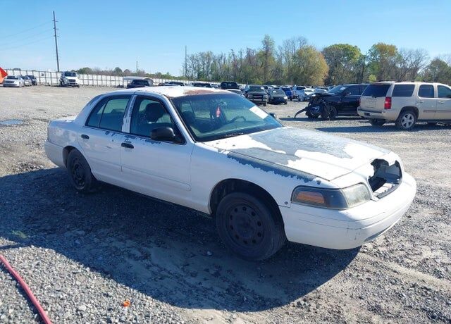 2003 FORD Crown Victoria