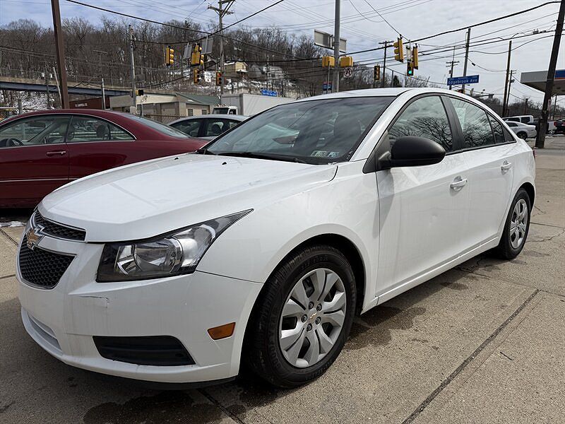 2013 CHEVROLET Cruze