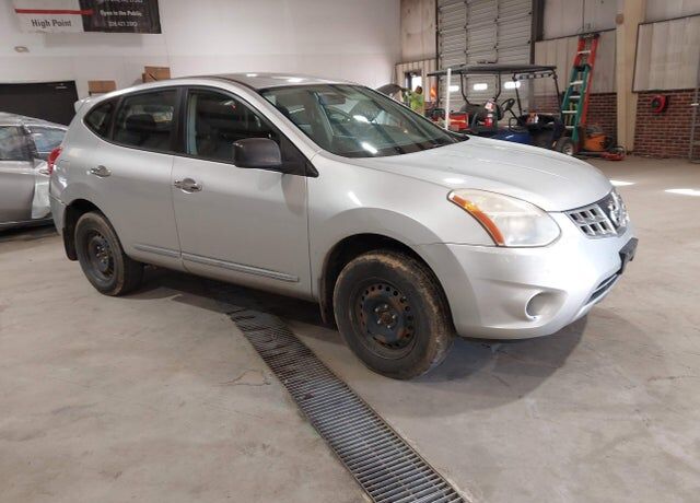 2011 NISSAN Rogue