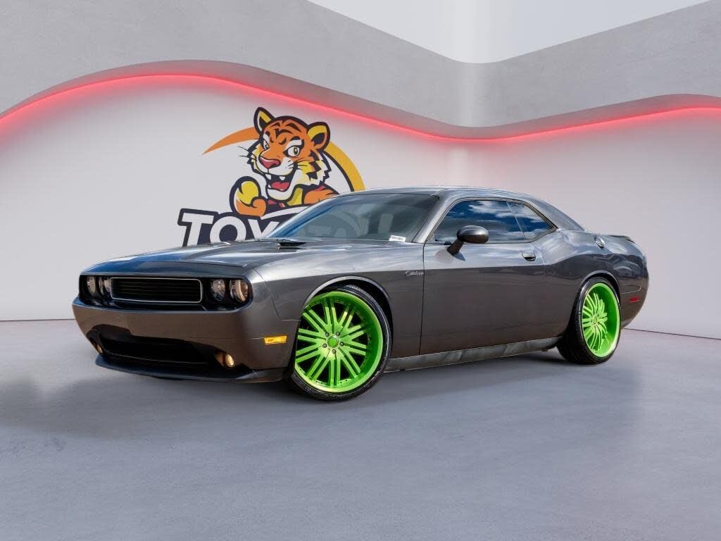 2014 DODGE Challenger