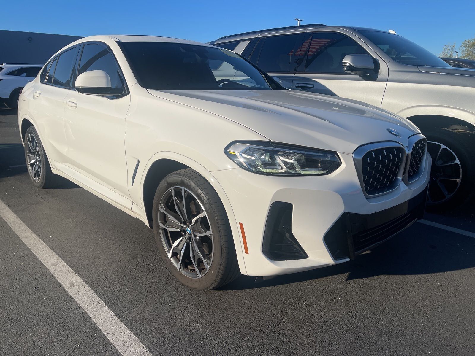 2022 BMW X4