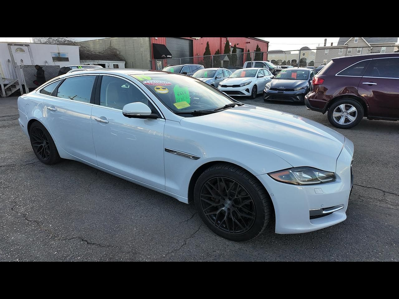 2016 JAGUAR XJ