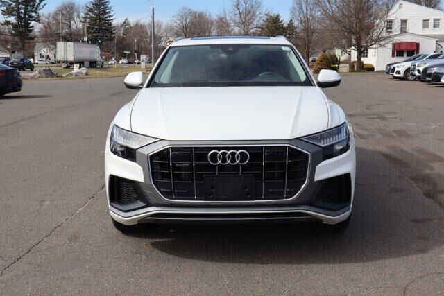 2023 Audi Q8