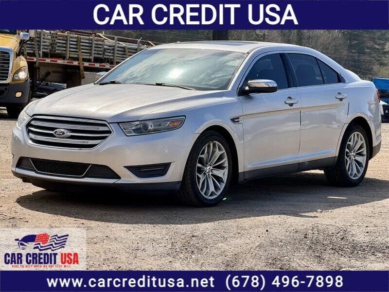 2013 FORD Taurus