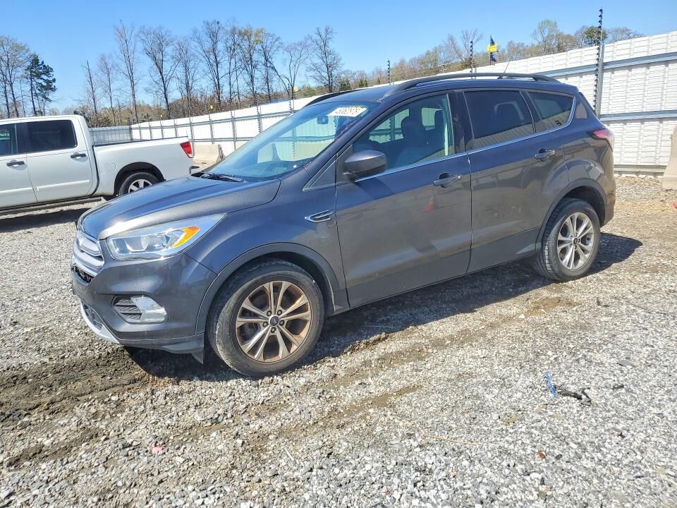 2018 FORD Escape