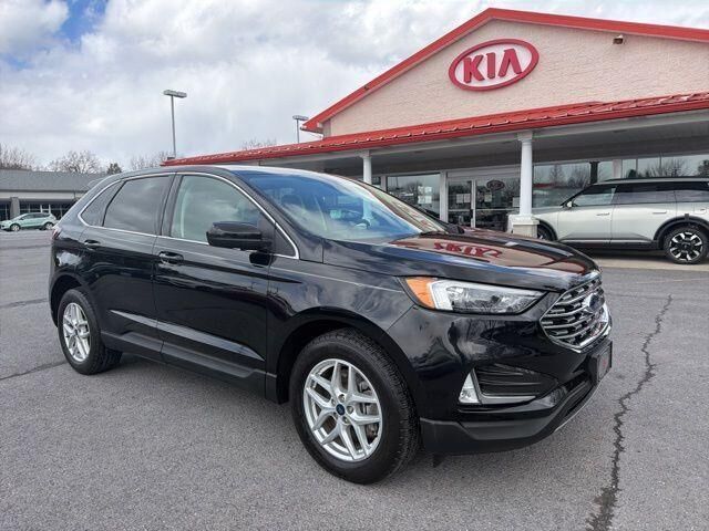 2022 FORD Edge