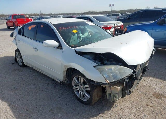 2011 NISSAN Altima