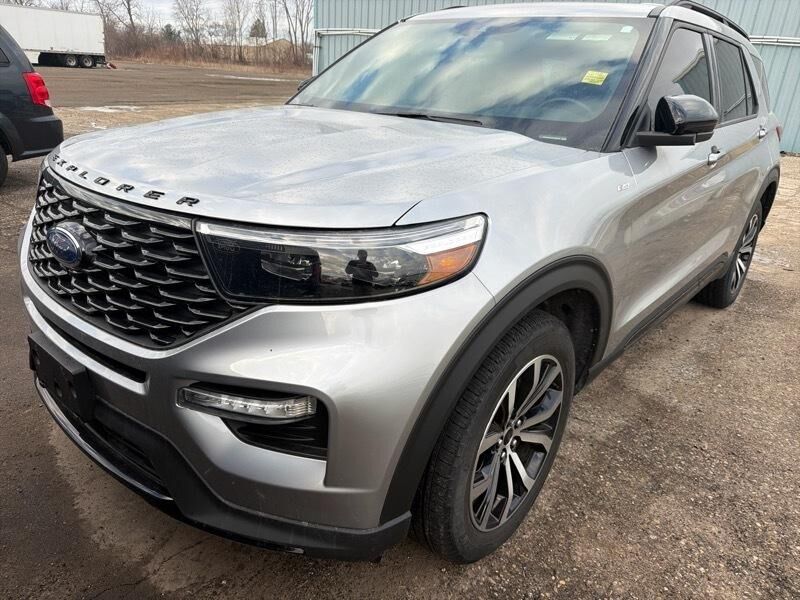 2022 FORD Explorer