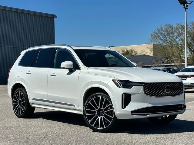 2026 VOLVO XC90