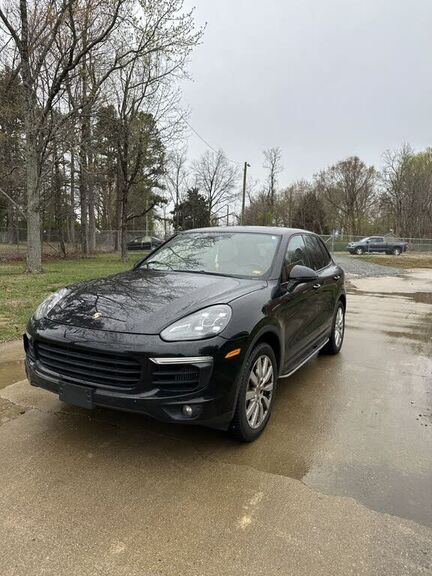 2016 PORSCHE Cayenne