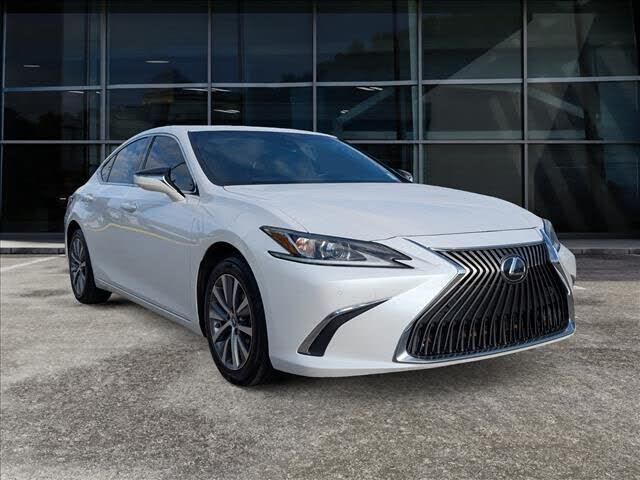 2020 LEXUS ES