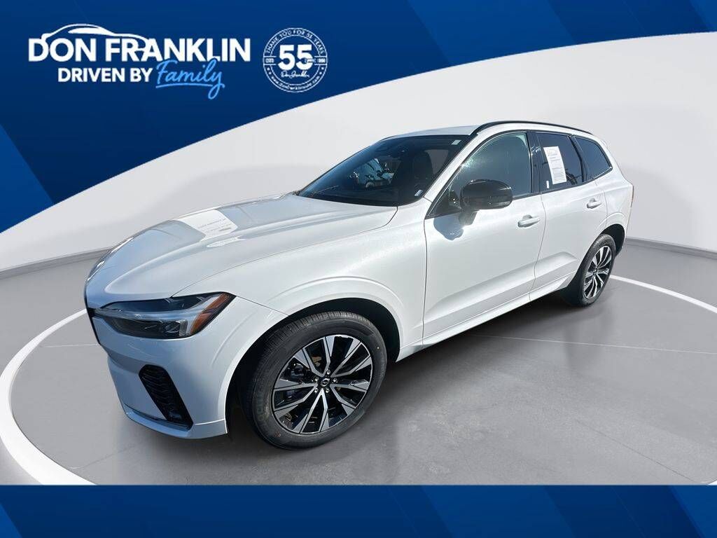 2025 VOLVO XC60