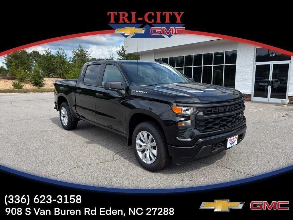 2025 CHEVROLET Silverado