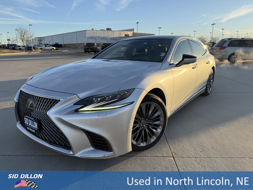 2018 LEXUS LS