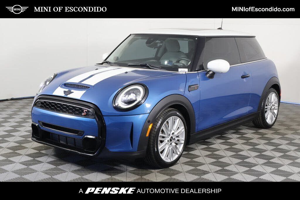 2023 MINI Hardtop