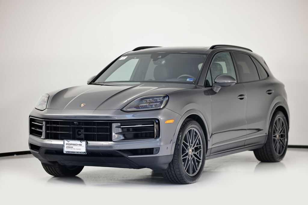 2025 PORSCHE Cayenne